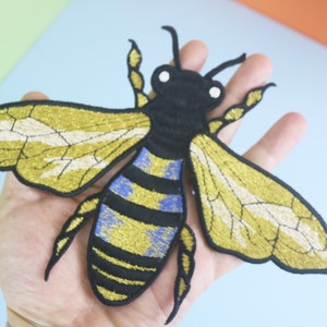 large bee patch, golden bee patch, iron on patch/embroidered patch/funny patch/applique/sew on patch
