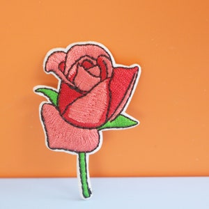 Red Rose Embroidered Iron-On Patch: Floral Applique