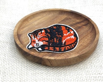 Sleepy Orange Cat Embroidered Patch - Iron On Applique