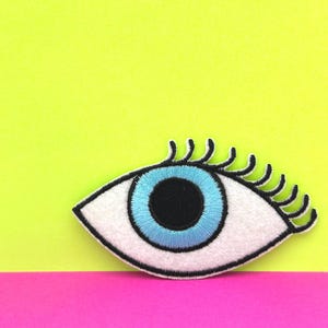 eye patch, eyelash patch, iron on patch/embroidered patch/funny patch/applique/sew on patch