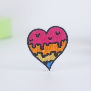 melting rainbow heart patch, iron on patch/embroidered patch/funny patch/applique/sew on patch