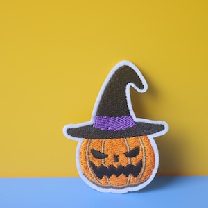 spooky pumpkin with witch hat for Halloween iron on patch/embroidered patch/funny patch/applique/sew on patch