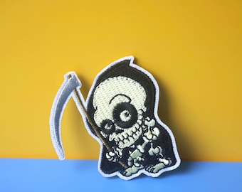 Grim Reaper Skeleton Iron On Patch: Spooky Halloween Applique