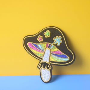 colorful mushroom with floral details iron on patch/embroidered patch/funny patch/applique/sew on patch