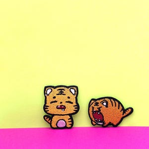cute baby tiger patch, roaring patch, iron on patch/embroidered patch/funny patch/applique/sew on patch