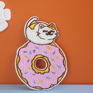 Kitty on Donut Embroidered Patch - Funny Iron-On Applique