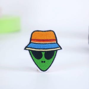 camping alien patch, iron on patch/embroidered patch/funny patch/applique/sew on patch