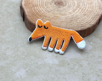 Orange Comic Fox Iron-On Patch: Embroidered Applique