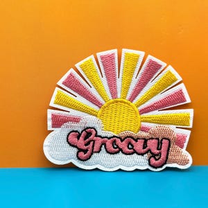 Groovy Sun Iron-On Patch - Retro Sunshine Embroidered Patch for Jackets, Bags, Hats - Cute 70s Style Aesthetic patch, iron on patch