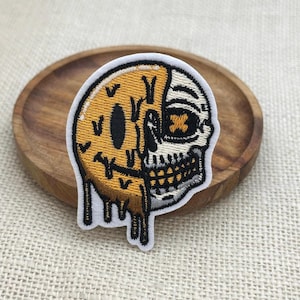 Melting Happy Face Skull Patch: Gothic Punk Embroidered Iron-On Applique