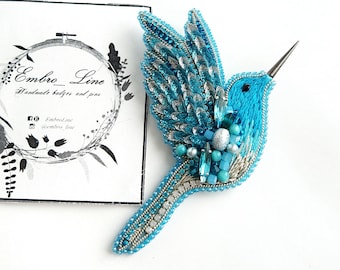 Beaded brooch bird hummingbird wanderlust jewelry, hummingbird bird pin unique brooch hummingbird jewelry