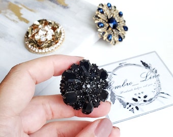 Flower brooch crystal button, Buttonhole flower beaded brooch, Wedding buttonhole unique brooch