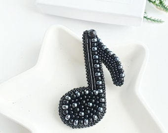 Social media gift pin, Music notes pin brooch gift for singer, TikTok music note brooch gift