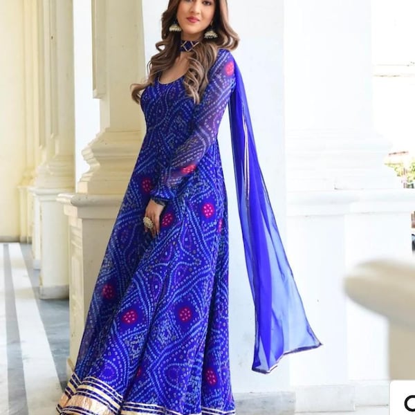 Blauwe Bandhani Anarkali-set met chiffon Dupatta | 2 Stuks Georgette Kurti | Elegante etnische outfit