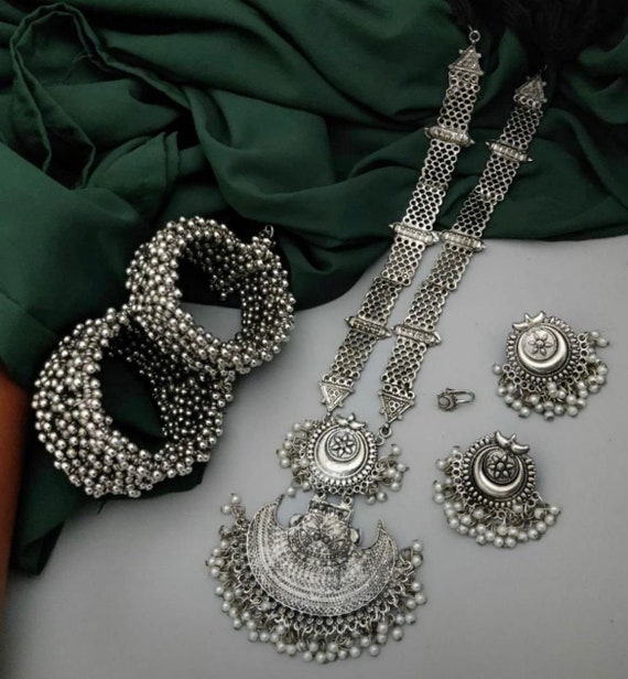Oxide store jewellery designs
