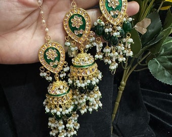 Boucles d'oreilles Kundan polki en plaqué or avec Maang Tikka | Boucles d'oreilles en or avec pierres et perles pour femme | Boucles d'oreilles indiennes pour femmes