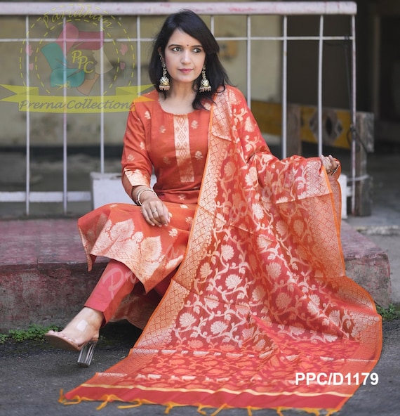 Festive Zari Embroidered Kurta with Banarasi Dupatta - Rani Pink – FASHOR