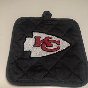 Kansas City Chiefs embroidered kitchen set.  Personalized Embroidered Kitchen set with Kansas City Chiefs Theme
