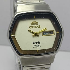 Orient Sk Crystal Off White Dial Day&Date 21Jewels Automatic Japan Made  Wrist Watch For Men's In Working Condition