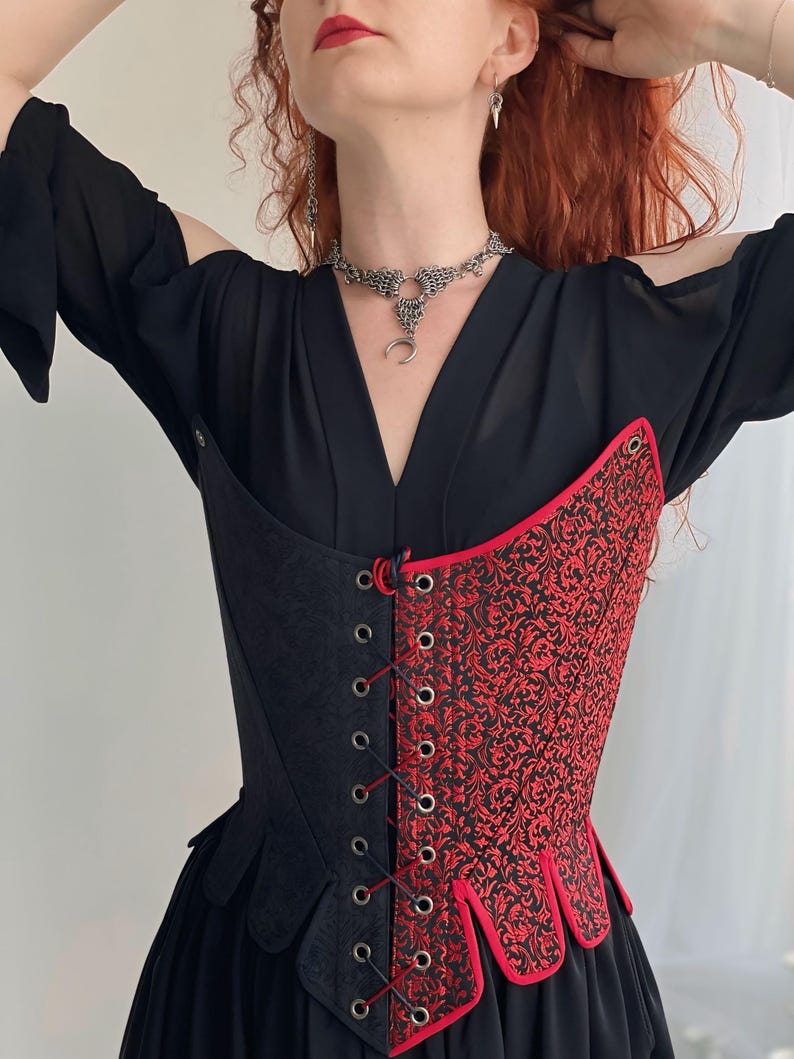 renaissance red and black lace up corset for women, handmade victorian historical bodice, gothic fantasy larp corset with detachable straps