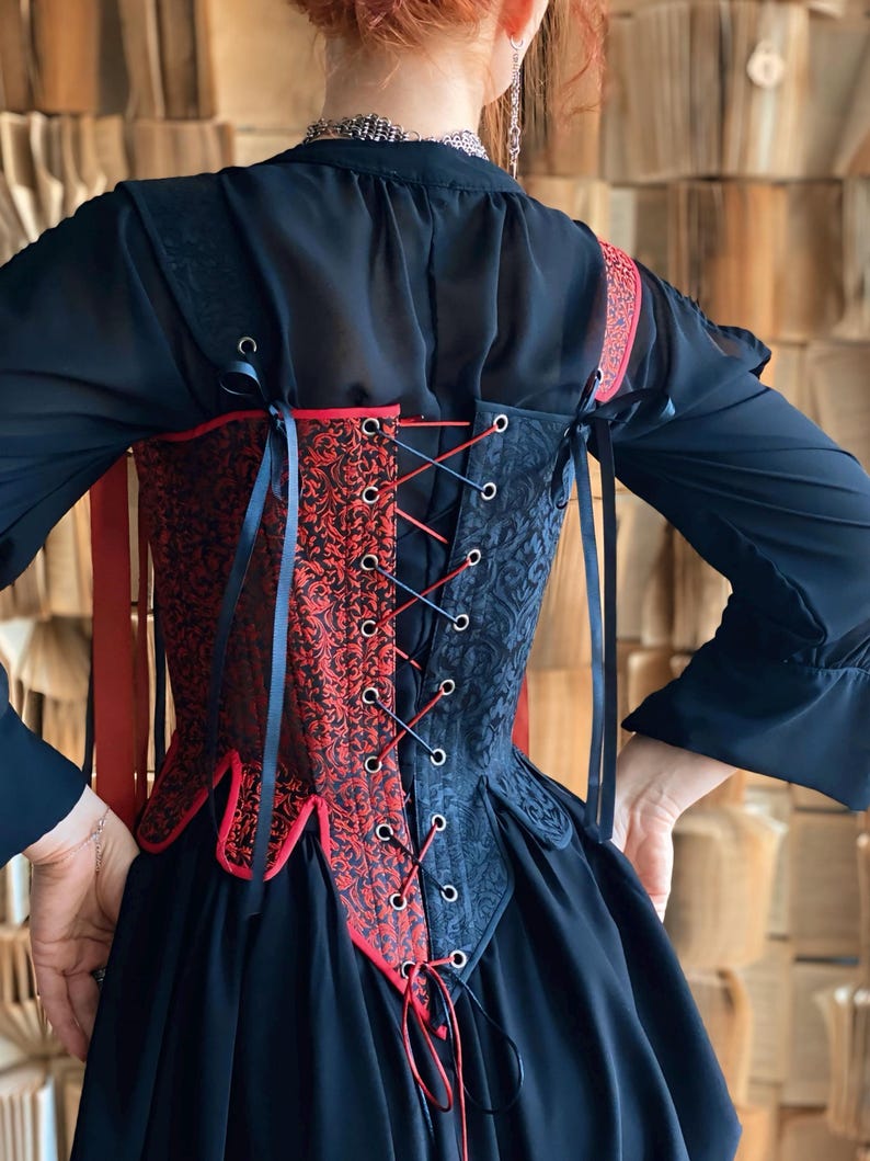 renaissance red and black lace up corset for women, handmade victorian historical bodice, gothic fantasy larp corset with detachable straps