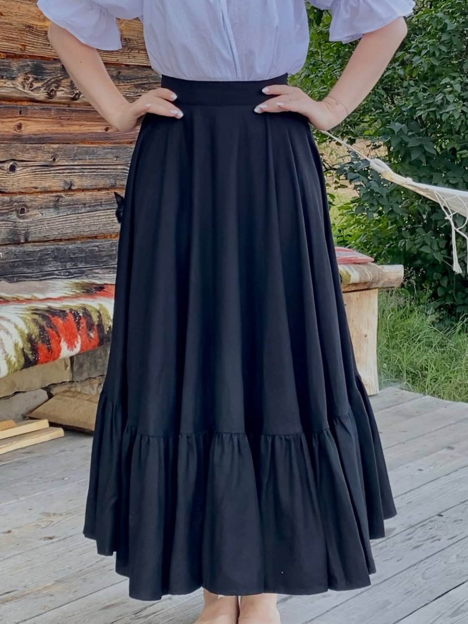 Classic – Full-Circle Linen Midi Skirt main image 0