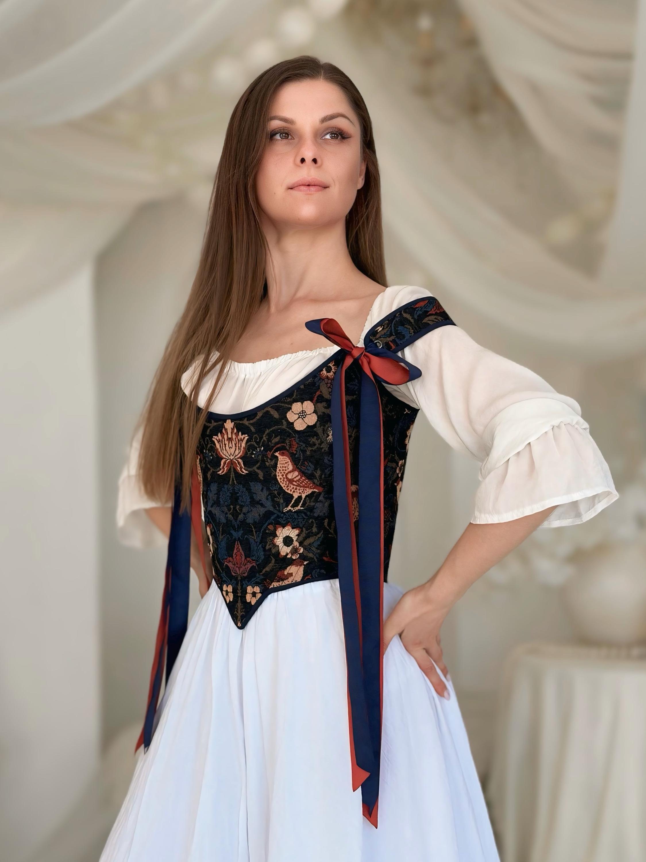 Cottagecore Corset with Birds and Flowers, Back Lacing Renaissance Corset, Custom Overbust Corset Top, Ren Faire Corset with Floral Design