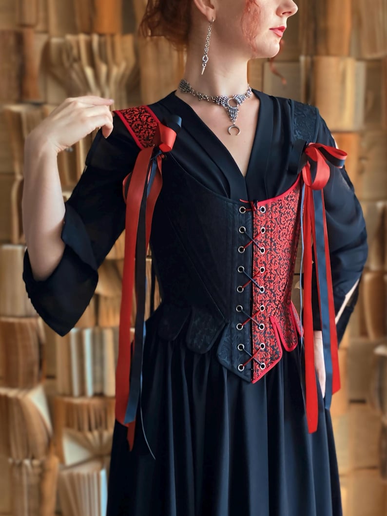 renaissance red and black lace up corset for women, handmade victorian historical bodice, gothic fantasy larp corset with detachable straps