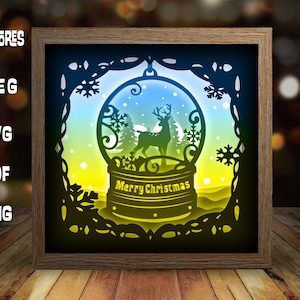 Modello di scatola luminosa in carta per globo di neve di Natale Deer Spirit, modello di scatola delle ombre, arte della scatola delle ombre, taglio Cricut, file svg a strati fai da te #296