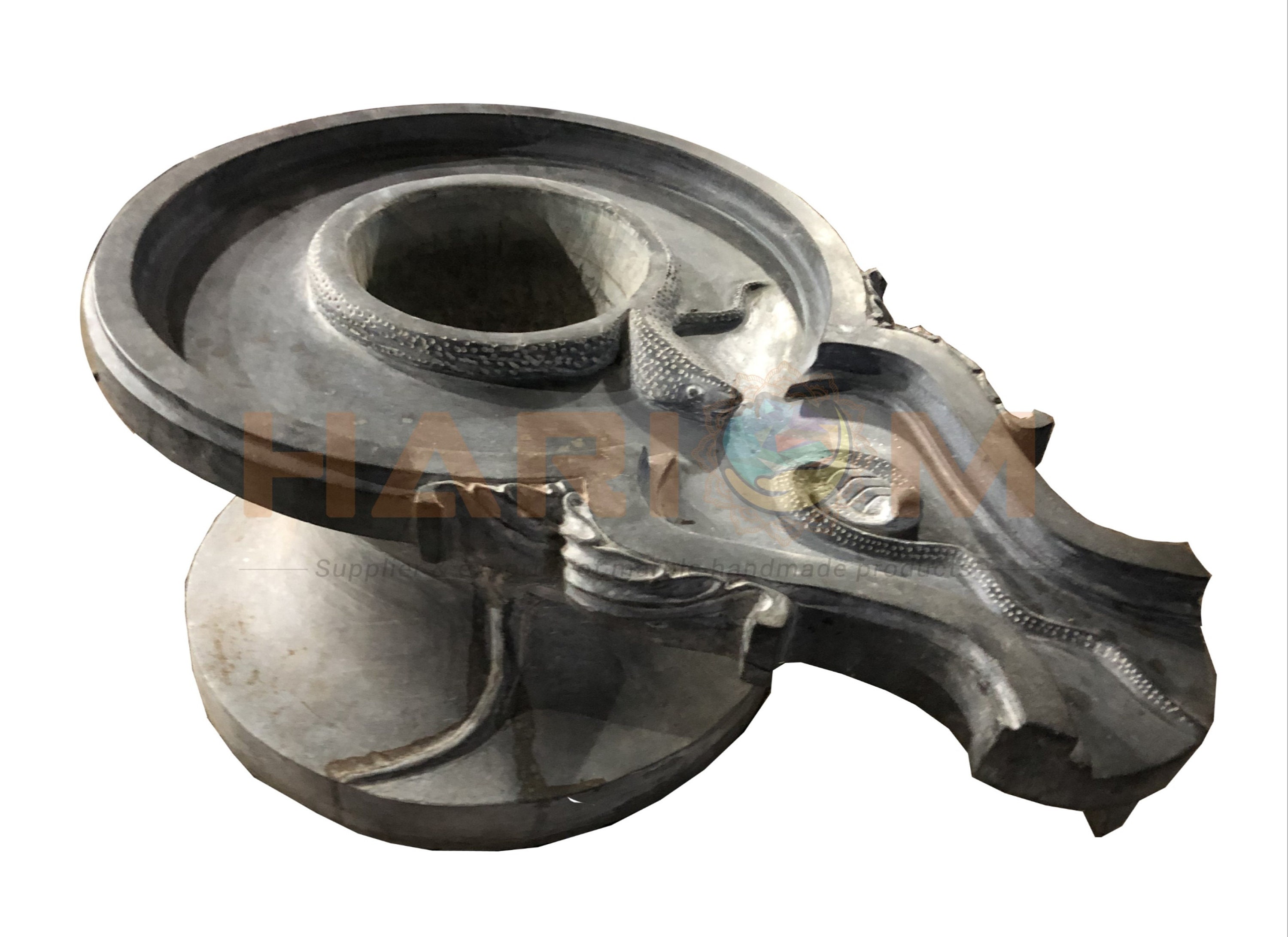 can we keep shiva lingam at home