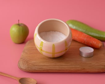 Checkered ceramic salt cellar with flowers, Funny salt pig, Salt pinch pot bowl, Sugar bowl, Salt box holder, Housewarming gift for mom aunt