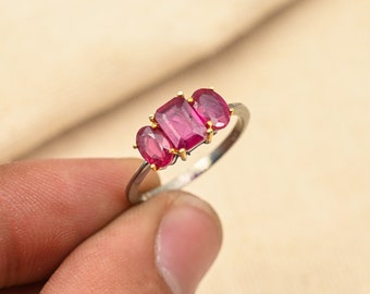 Anillo de triple rubí, plata de ley 925, diseño victoriano, piedra natal de julio