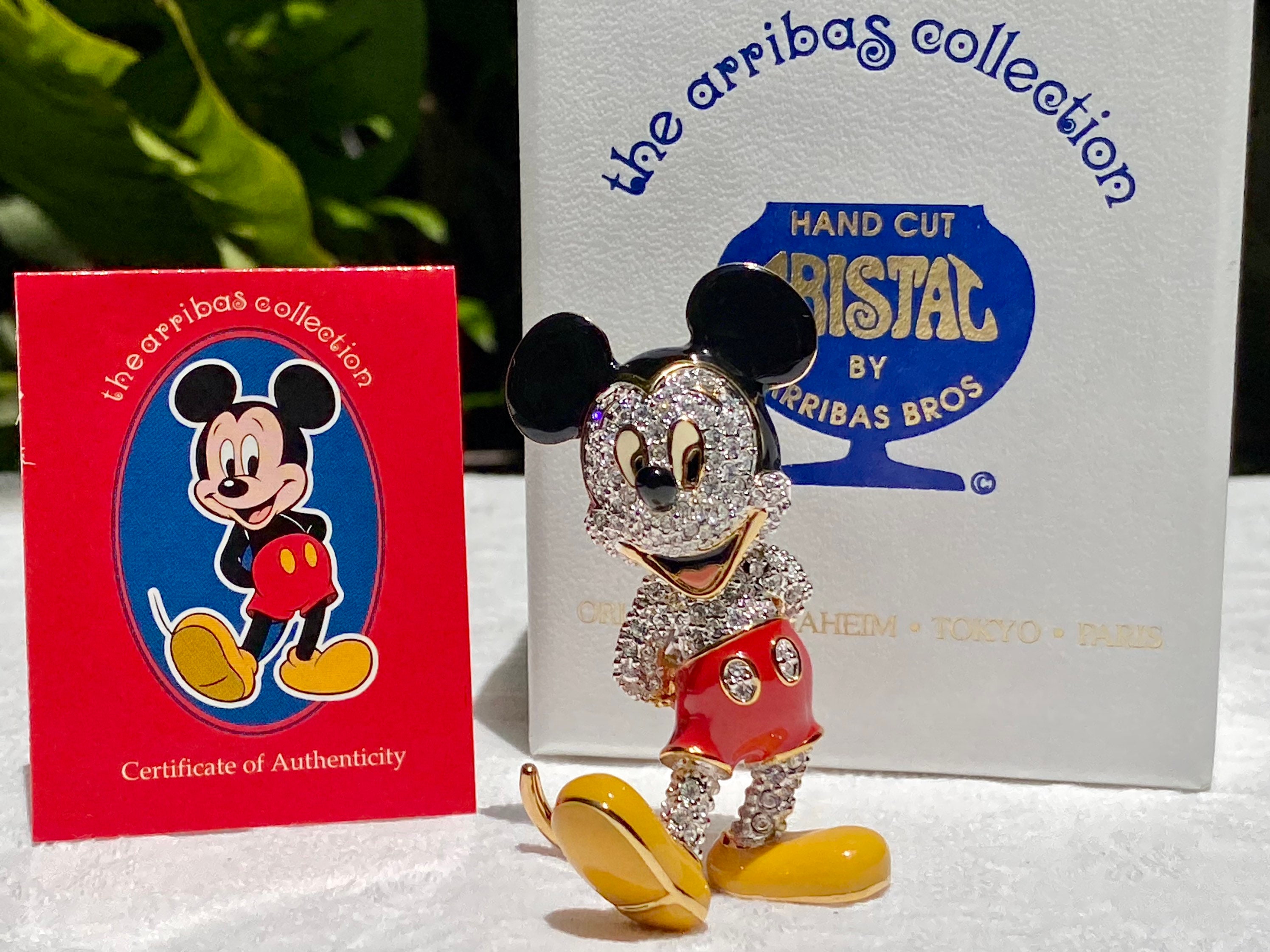 Disney Swarovski Bag Charm Mickey Mouse key Chain Retired Rare 5560954
