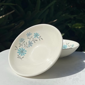 Vintage Evening Song Pair of Berry Bowls