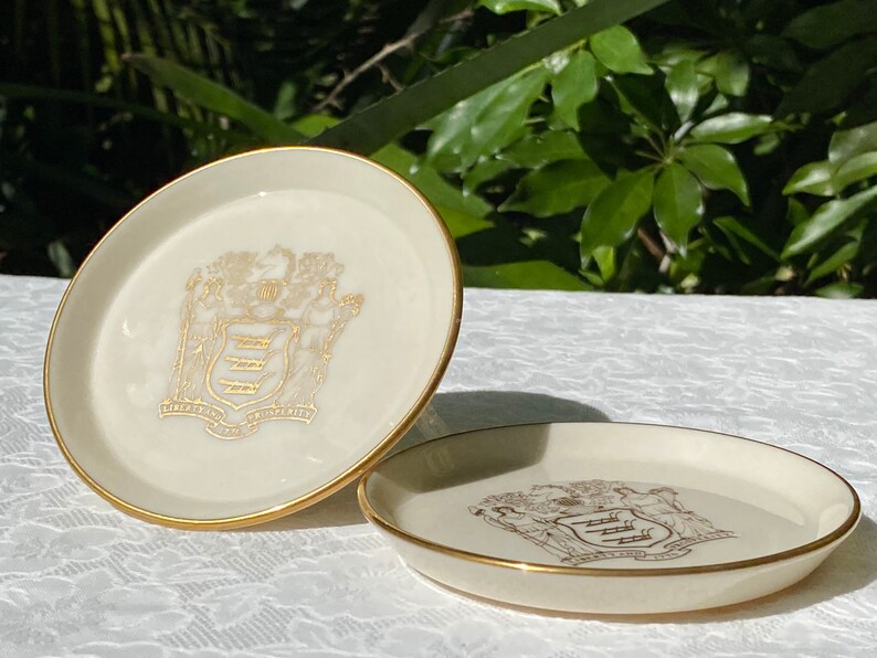 Vintage Lenox Gold Mark Pair of Coasters New Jersey Coat of Arms zdjęcie 5