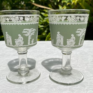 Vintage Jeannette Hellenic Green Pair of Cordial Glasses 2 Ounce