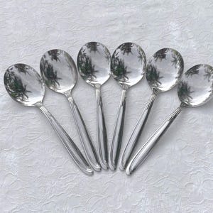 Vintage Oneida Sand Dune Groove Stainless Set of Six Cream Soup Spoons Circa 1980s