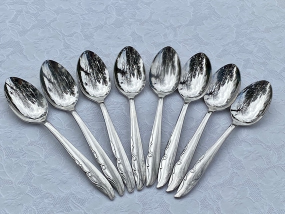 Spoons Blue &white set of eight 
