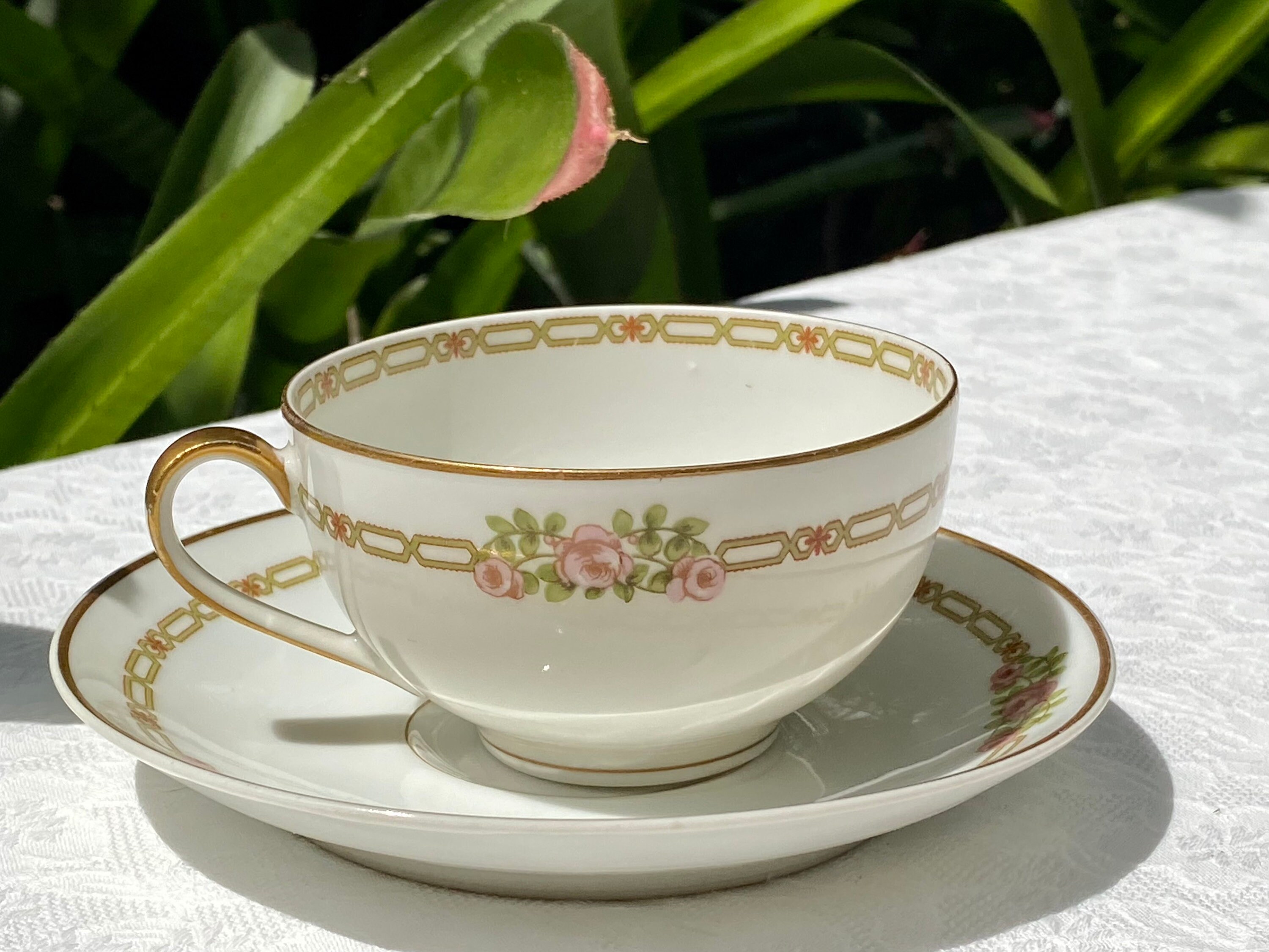 Bernardaud Marie Antoinette Coffee cup only 5 oz. - The Pink Daisy