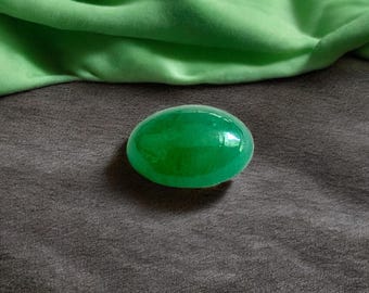 Certified MADE IN JAPAN 5.841cts. Intense Green Burmese A Certified MADE IN JAPAN 5.841cts. Intense Green Burmese A