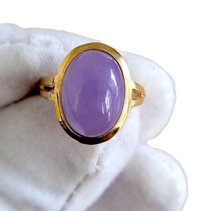 Qing Purple Jade Ring (with 14K Yellow Gold)