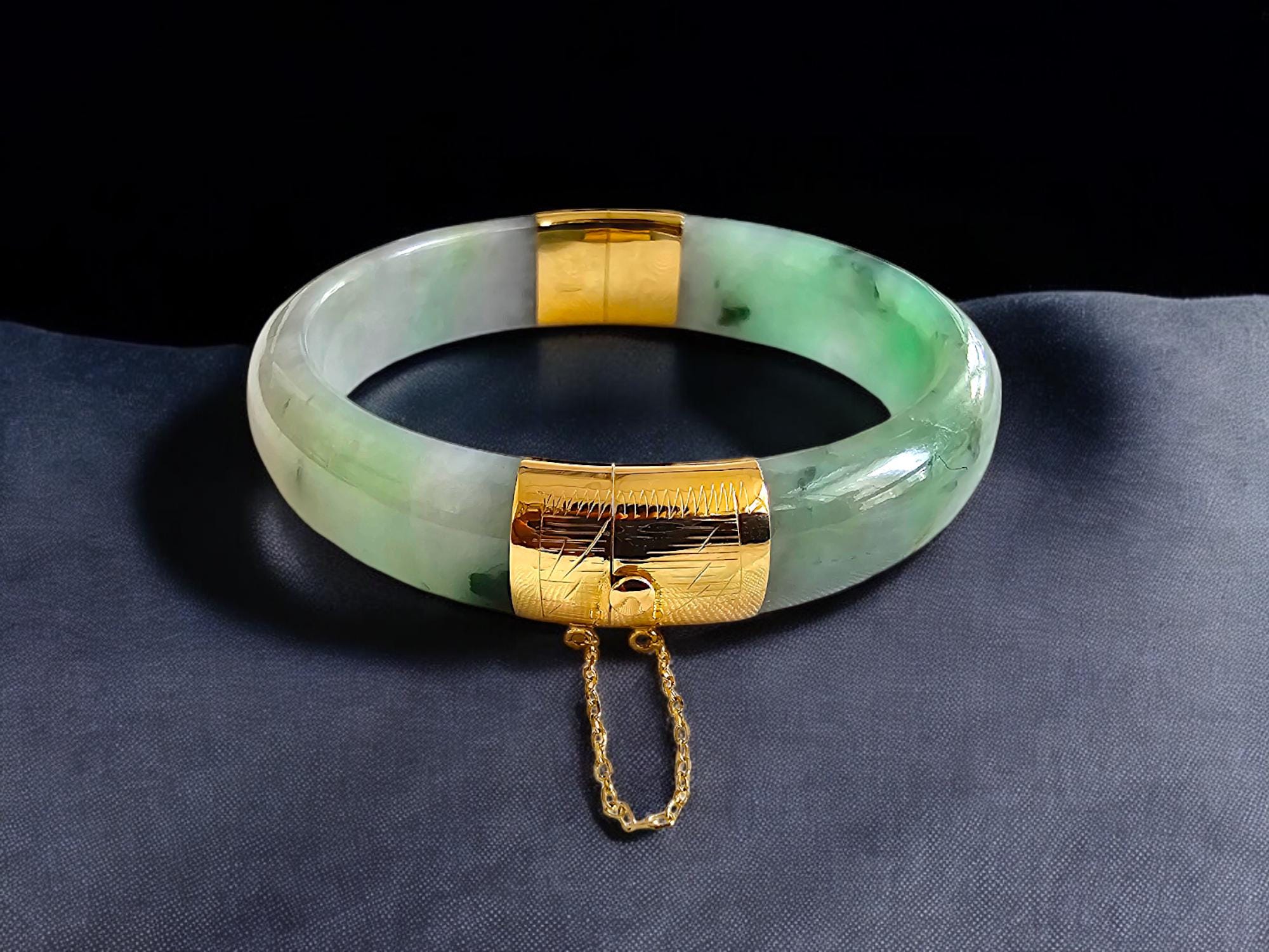 1883 Viceroy s Elliptical Burmese A jade Bangle Bracelet with 14K Yellow Gold Etsy UK