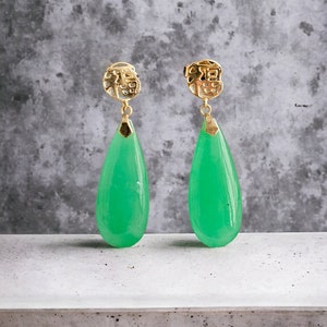 Fu Fuku Fortune Jade Pendulum Earrings (with 14K Yellow Gold)