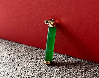 Round Pillar Jade Pendant (With 14K Gold)