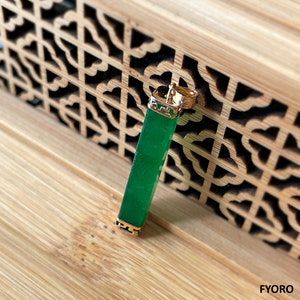 Square Pillar Jade Pendant (with 14K Yellow Gold)