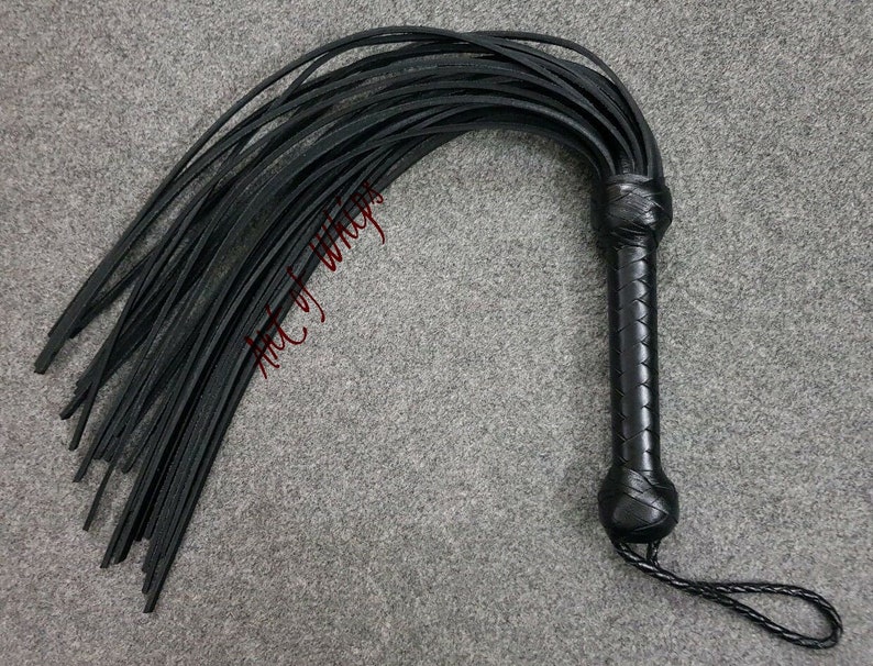 4 Feet Long 24 Plait Top Grain Leather Flogger & Bullwhip Black Whip Adult Gift