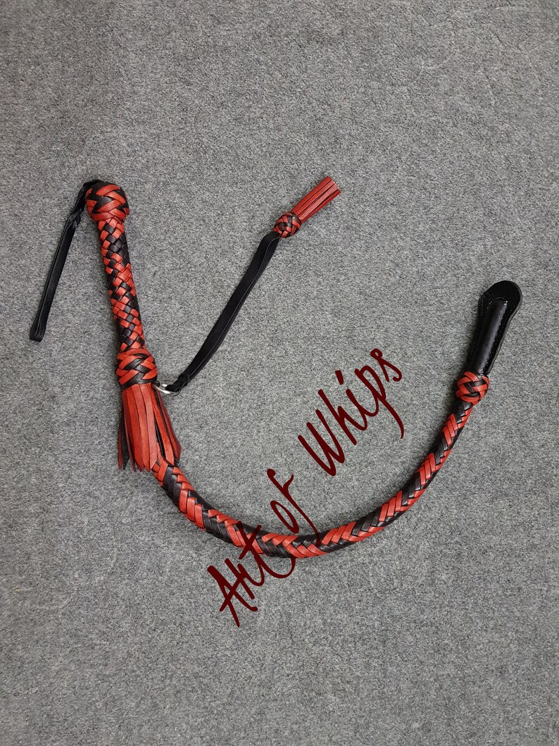 Whip Flogger Bullwhip 2.8 Feet 12 Plait Genuine Kangaroo Premium Leather Nagayka Kamcha Whip Spanking Fetish Fashion Adult Whip image 7