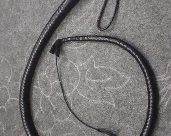 DJANGO-ENTERPRISES 4-Foot Black Cowhide Leather Signal Snake Whip – 12 Plaits, Handmade Feel, Western & Costume Ready