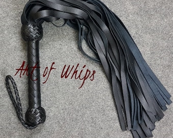 Genuine Top Premium Quality Handmade Black Leather Spanking Fetish Flogger Whip 50 Tails Bondage Adult Play Slave Whipping BDSM Bullwhip