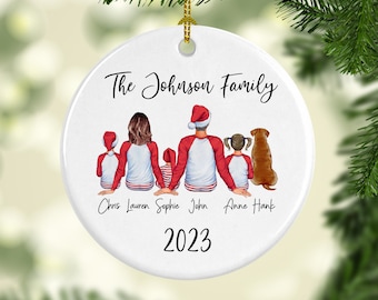 Personlig familjejulprydnad, familj med barn babypresent, högtidsprydnad, julklapp, familj med husdjursprydnad